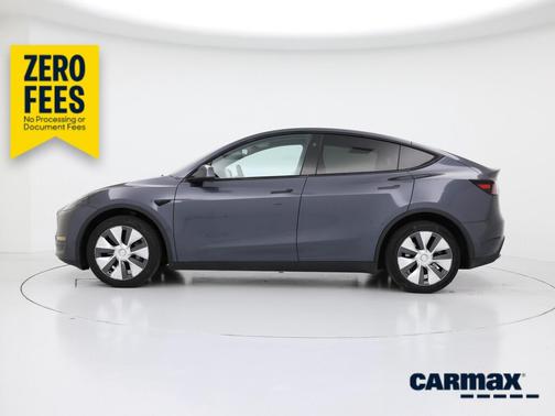 Gray 2023 Tesla Model Y Long Range