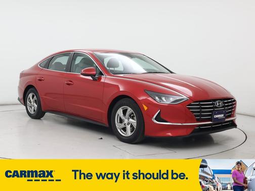 2022 Hyundai SONATA SE