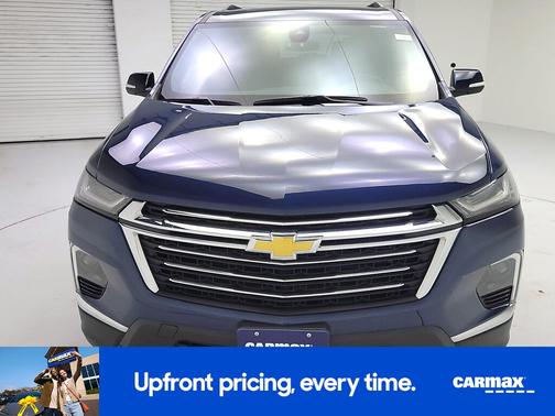 Blue 2023 Chevrolet Traverse LT Cloth