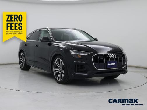 Black 2022 Audi Q8 Prestige