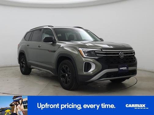 Green 2025 Volkswagen Atlas Peak Edition