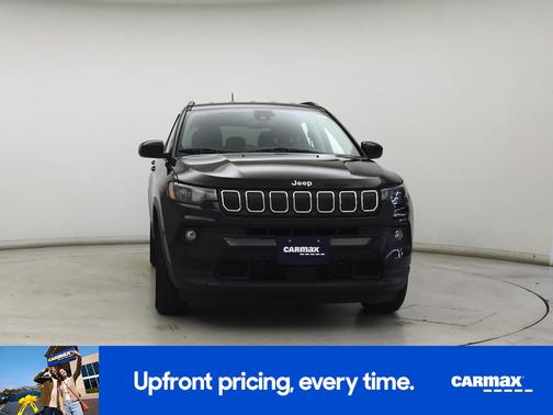 Black 2022 Jeep Compass Latitude
