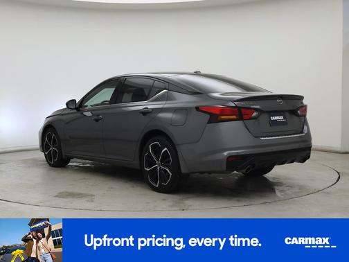 Gray 2023 Nissan Altima SR