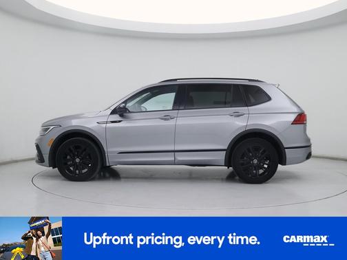 Gray 2022 Volkswagen Tiguan SE R-Line Black
