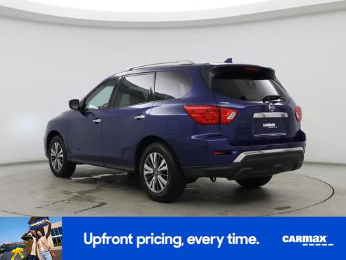 2019 Nissan Pathfinder SV