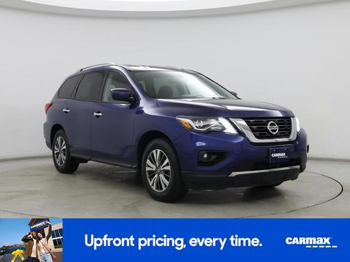 2019 Nissan Pathfinder SV