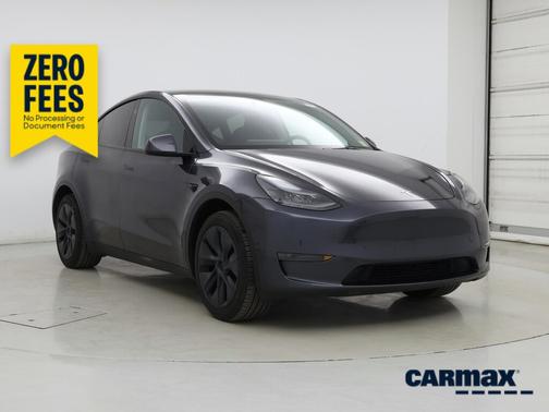 Gray 2025 Tesla Model Y Long Range