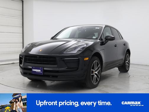 2022 Porsche Macan Base (PDK)