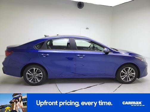 Blue 2024 Kia Forte LXS