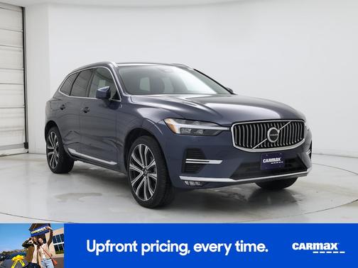 2023 Volvo XC60 B5 Ultimate Bright Theme