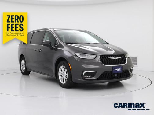 Gray 2023 Chrysler Pacifica Touring L
