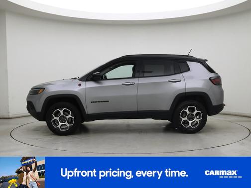 Silver 2022 Jeep Compass Trailhawk