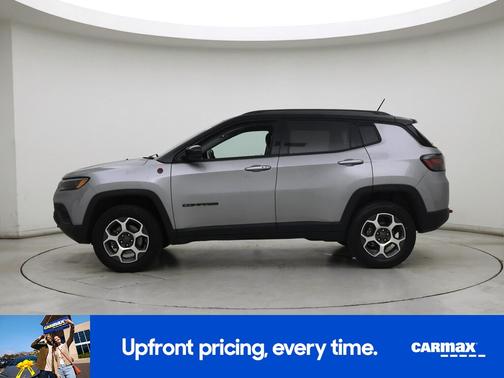 Silver 2022 Jeep Compass Trailhawk
