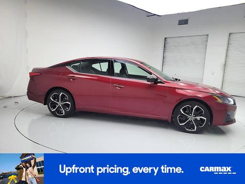 2023 Nissan Altima SR