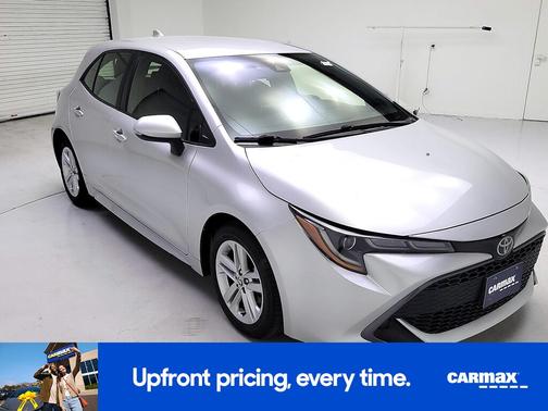 Silver 2019 Toyota Corolla Hatchback SE