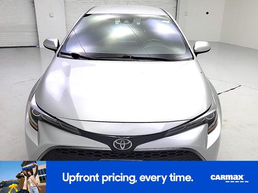 Silver 2019 Toyota Corolla Hatchback SE