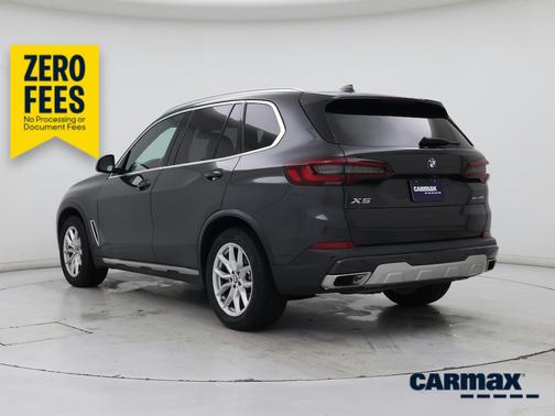 Black 2021 BMW X5 xDrive40i