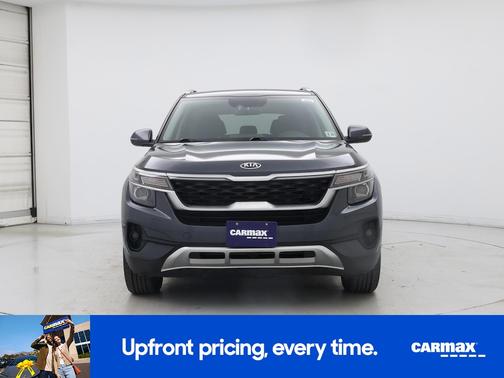 Gray 2021 Kia Seltos S