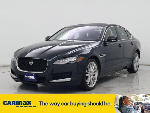 2016 Jaguar XF Prestige
