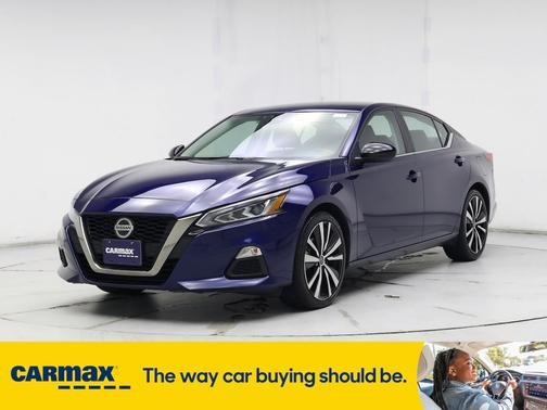 2022 Nissan Altima SR