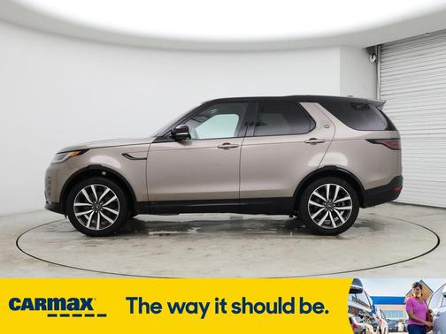 2022 Land Rover Discovery R-Dynamic S