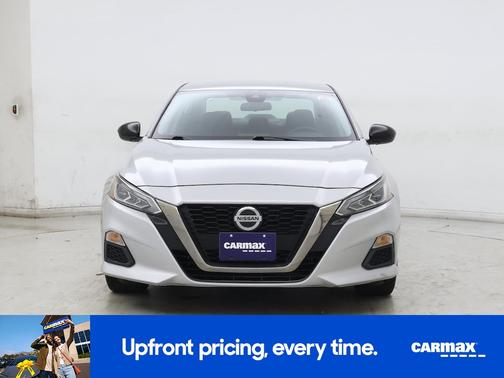 2020 Nissan Altima SR