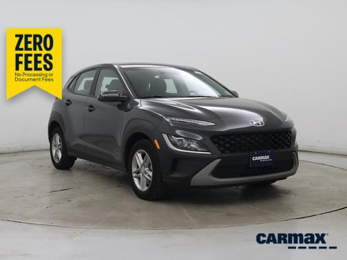 Gray 2023 Hyundai KONA SE