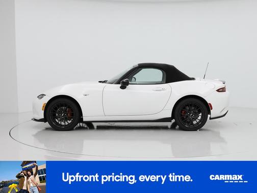 White 2016 Mazda MX-5 Miata Club