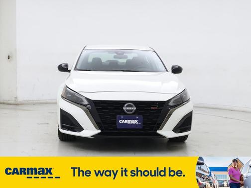 2023 Nissan Altima SR