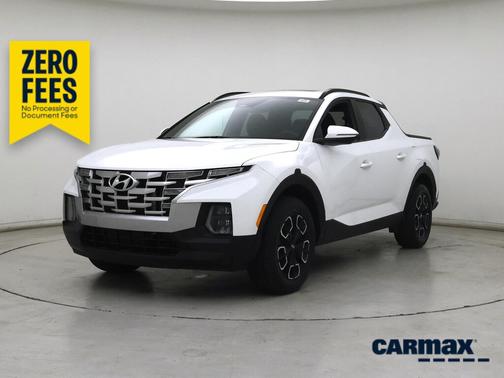White 2022 Hyundai SANTA CRUZ SEL Premium