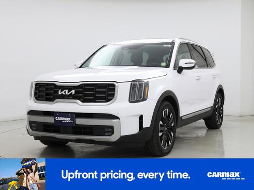 White 2023 Kia Telluride SX Prestige