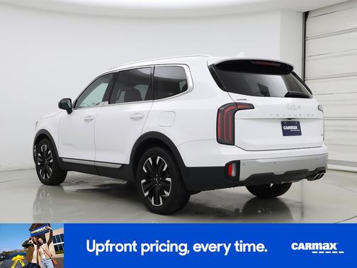 White 2023 Kia Telluride SX Prestige