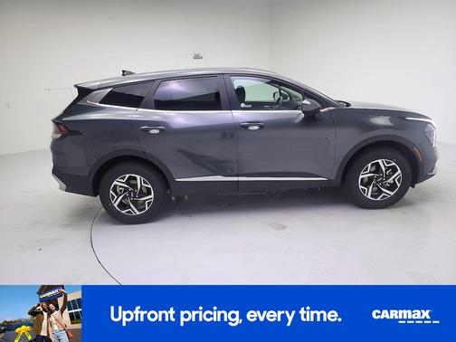 Gray 2024 Kia Sportage LX