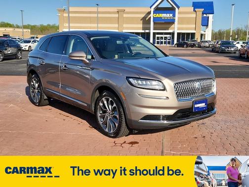 2021 Lincoln Nautilus Reserve