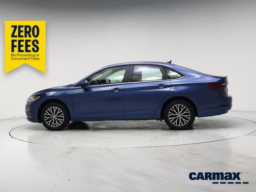 Blue 2020 Volkswagen Jetta SE
