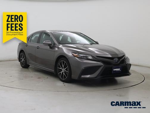 Gray 2024 Toyota Camry Hybrid SE