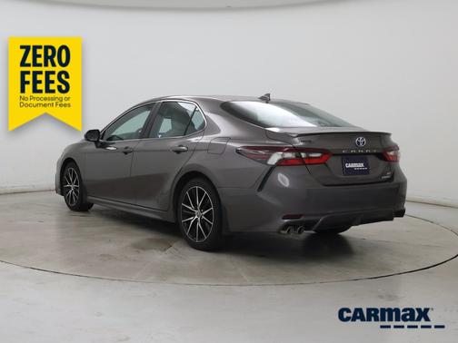 Gray 2024 Toyota Camry Hybrid SE