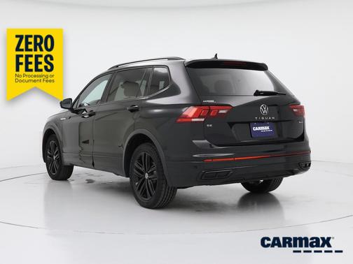 Black 2022 Volkswagen Tiguan SE R-Line Black