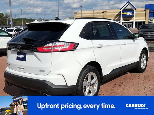 White 2020 Ford Edge SE