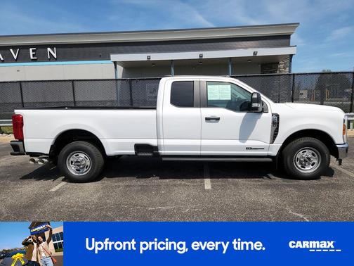 White 2024 Ford F-250 XL