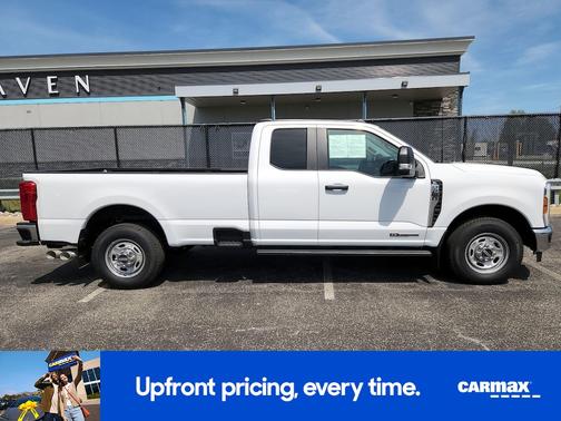 White 2024 Ford F-250 XL
