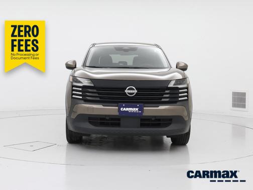 Brown 2025 Nissan Kicks SV