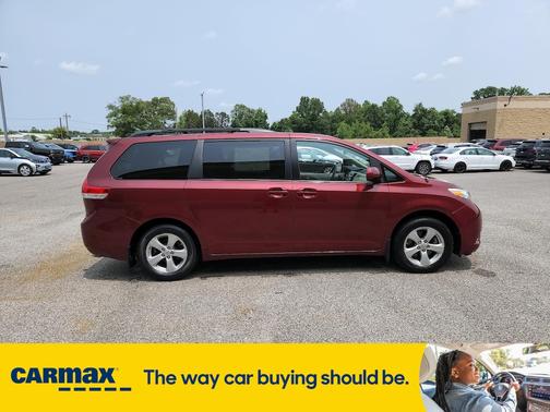 2013 Toyota Sienna LE