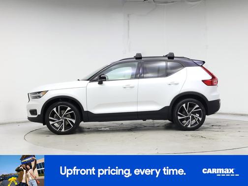 2020 Volvo XC40 T5 R-Design