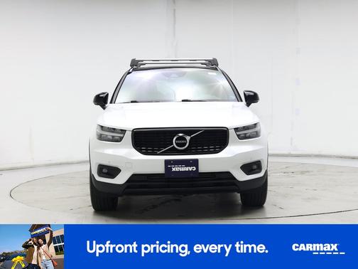 2020 Volvo XC40 T5 R-Design