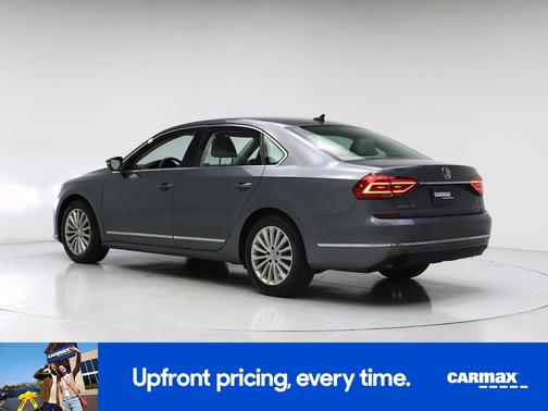 Gray 2016 Volkswagen Passat SE