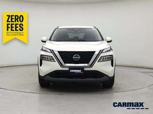 White 2023 Nissan Rogue SV