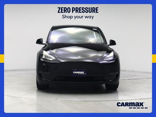 Black 2023 Tesla Model Y Long Range