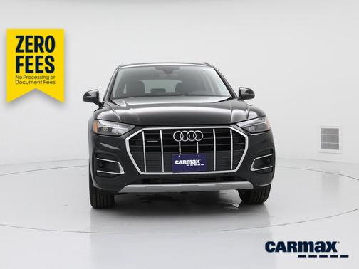 Black 2023 Audi Q5 Premium