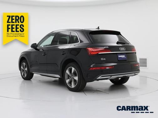 Black 2023 Audi Q5 Premium